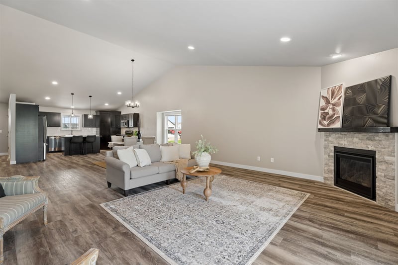 1617 Founders St, Neenah, WI 54956
