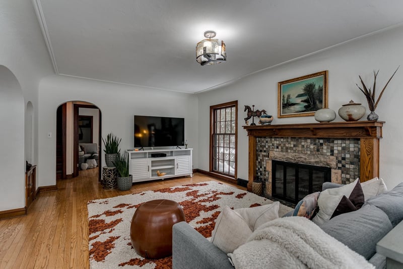 803 Prospect Ave, Appleton, WI 54914