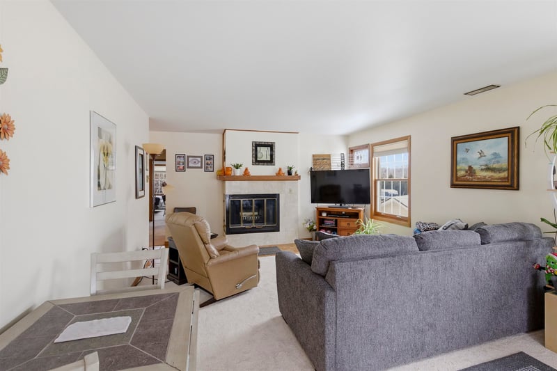 2336 Wisconsin St, Oshkosh, WI 54901