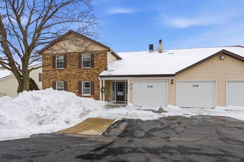 2336 Wisconsin St, Oshkosh, WI 54901