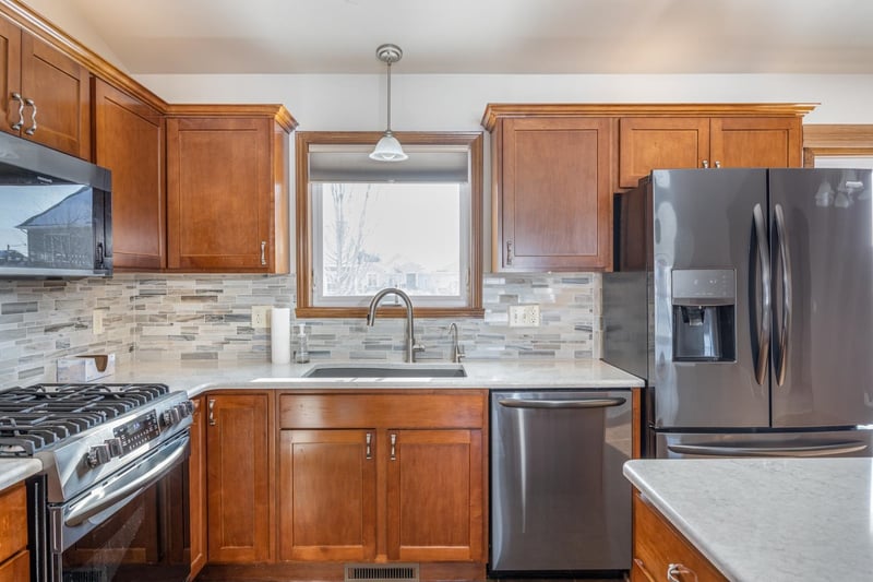 1636 Pendleton Rd, Neenah, WI 54956
