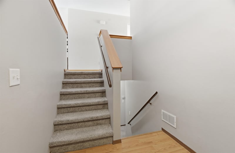 29 Hillock Ct, Appleton, WI 54914