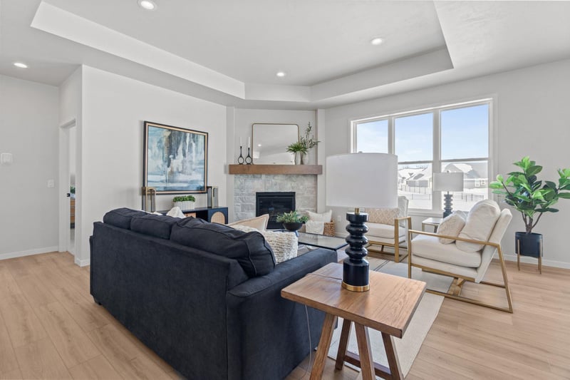 2380 Scheuring Rd, De Pere, WI 54115