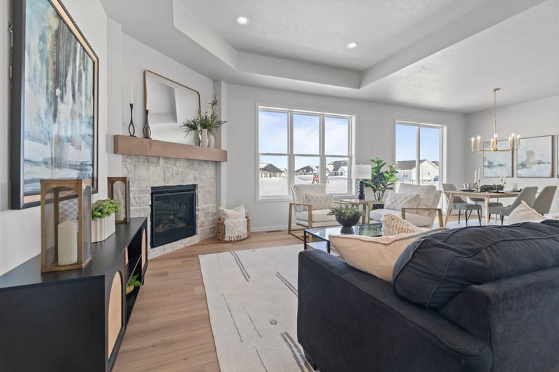 2380 Scheuring Rd, De Pere, WI 54115