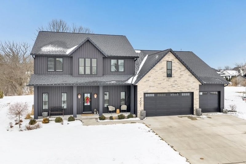 3001 Stone Fence Pl, Green Bay, WI 54311