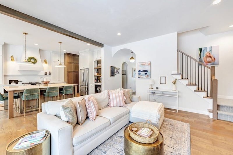 3001 Stone Fence Pl, Green Bay, WI 54311