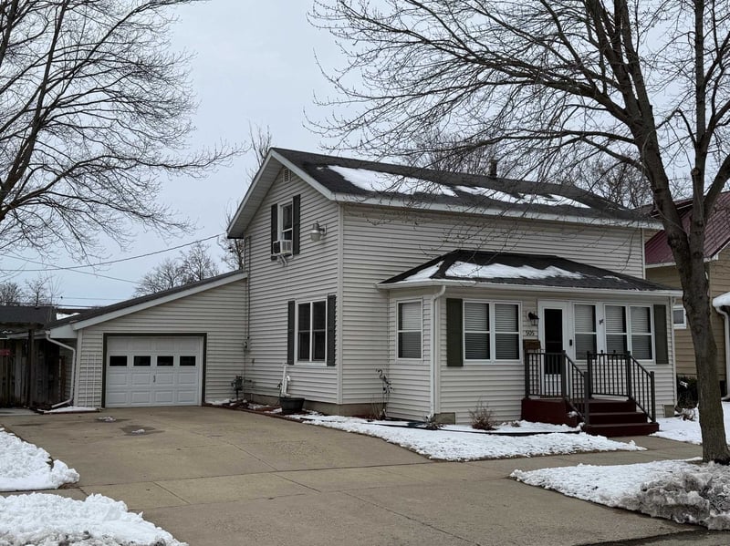 505 Union St, Shawano, WI 54166