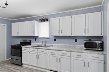 513 School Ave, Oshkosh, WI 54901