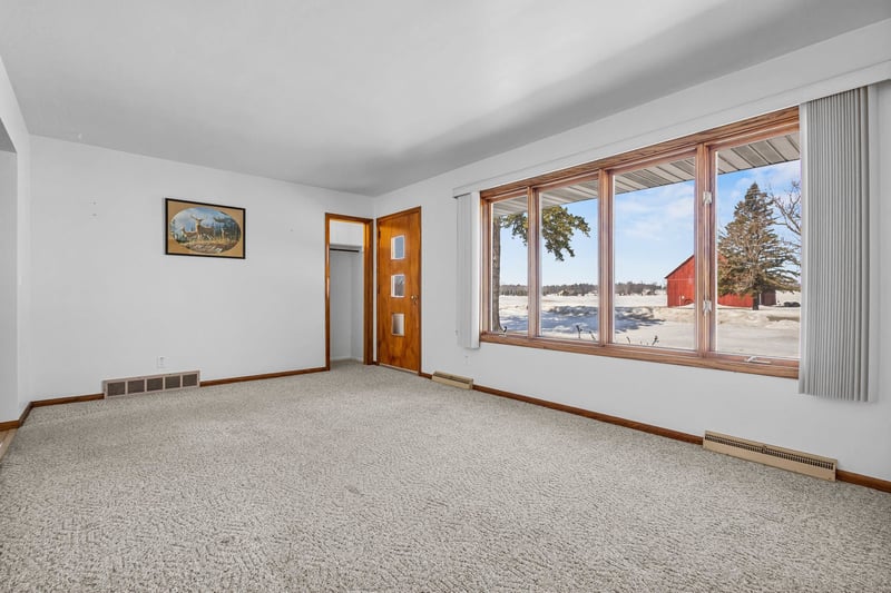 4576 Algoma Rd, New Franken, WI 54229