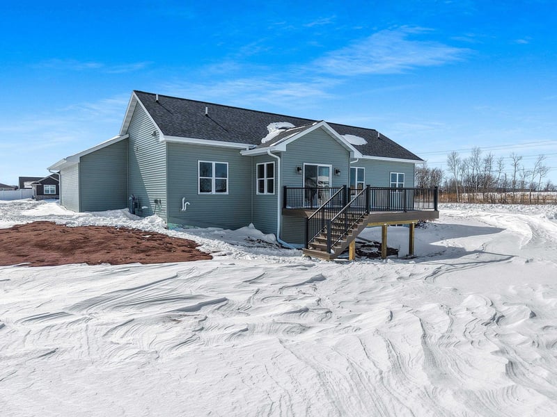 416 Lansdowne St, De Pere, WI 54115