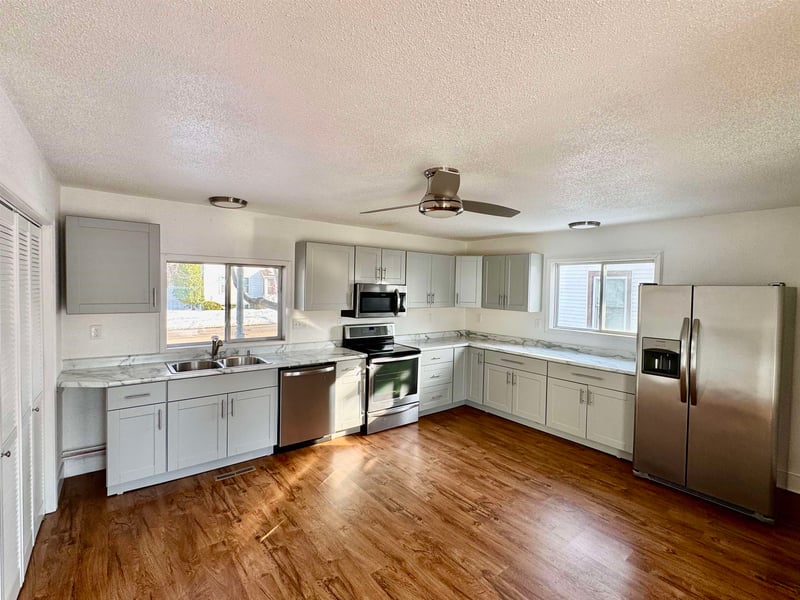 311 Walter Ave, Appleton, WI 54915-2708