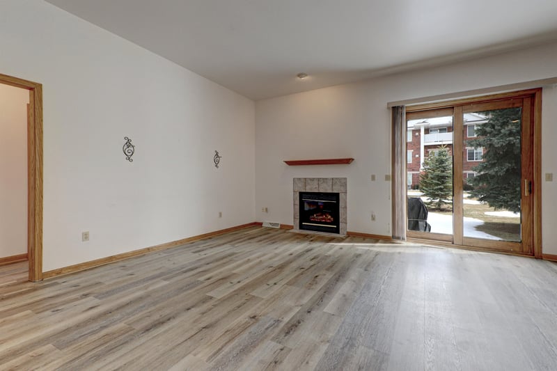 1511 Dickenson Ct, Neenah, WI 54956-5065