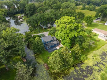 2084 Point Comfort Rd, Oshkosh, WI 54902