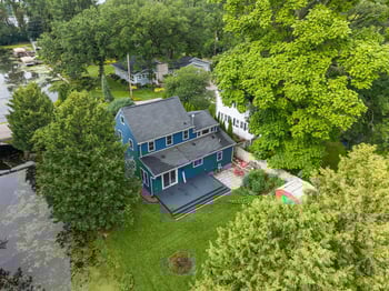 2084 Point Comfort Rd, Oshkosh, WI 54902