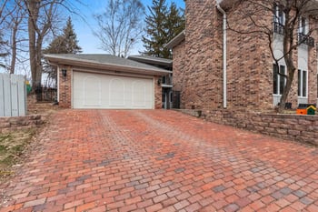 337 Wesley Ave, Green Bay, WI 54302