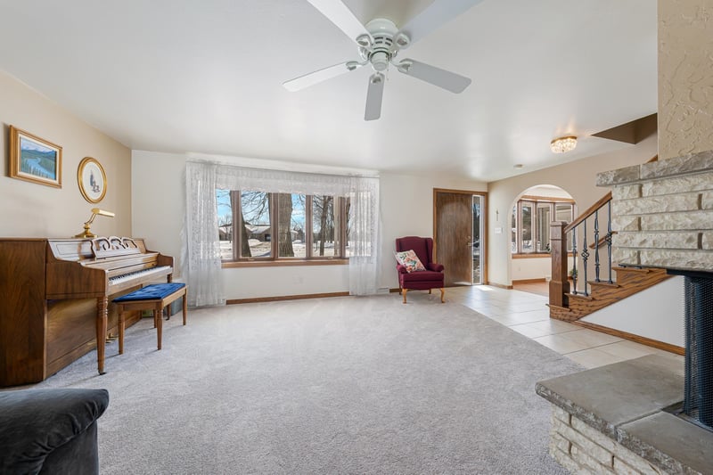 4734 Maple Dr, Green Bay, WI 54313