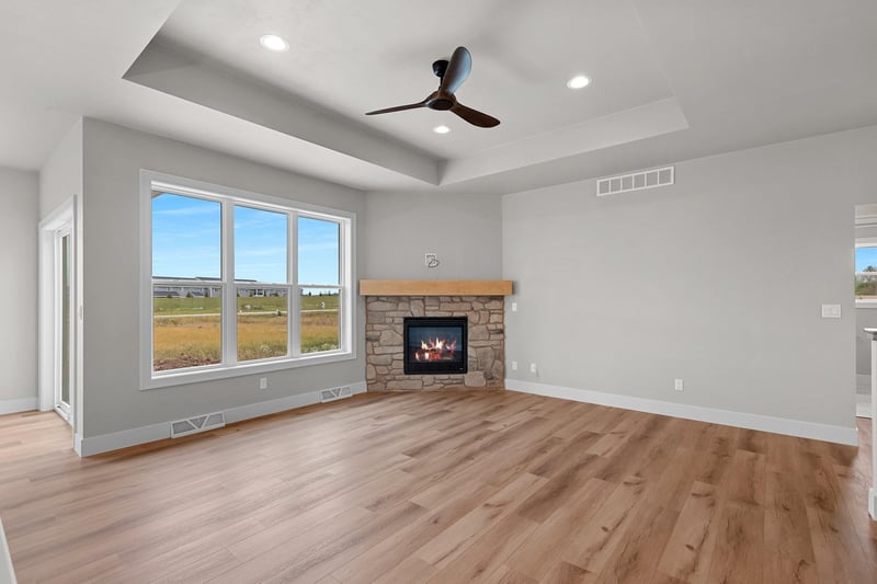 1417 Crossroads Dr, De Pere, WI 54115