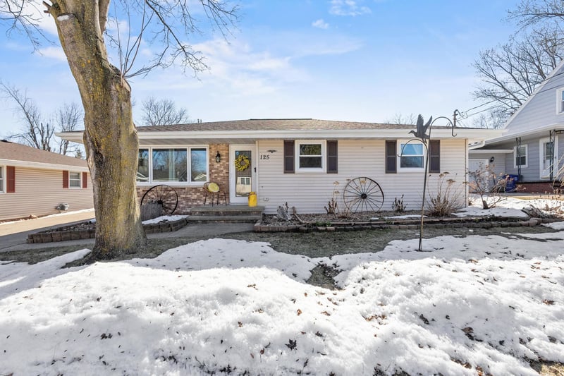 125 Mckinley St, Kaukauna, WI 54130