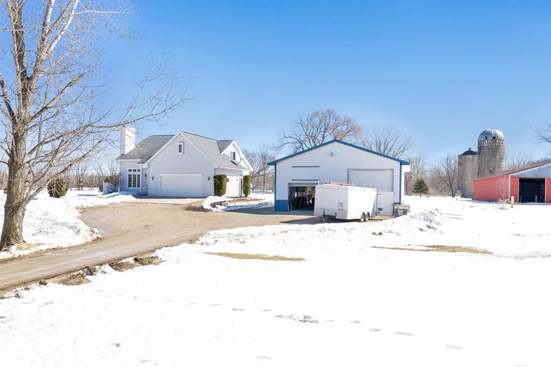 7920 Midway Rd, Lena, WI 54139-970