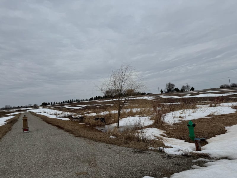 5975 Meade St, Appleton, WI 54913-7809