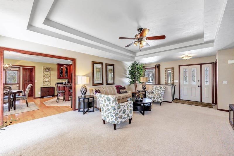 1642 Diamond Dr, Green Bay, WI 54311