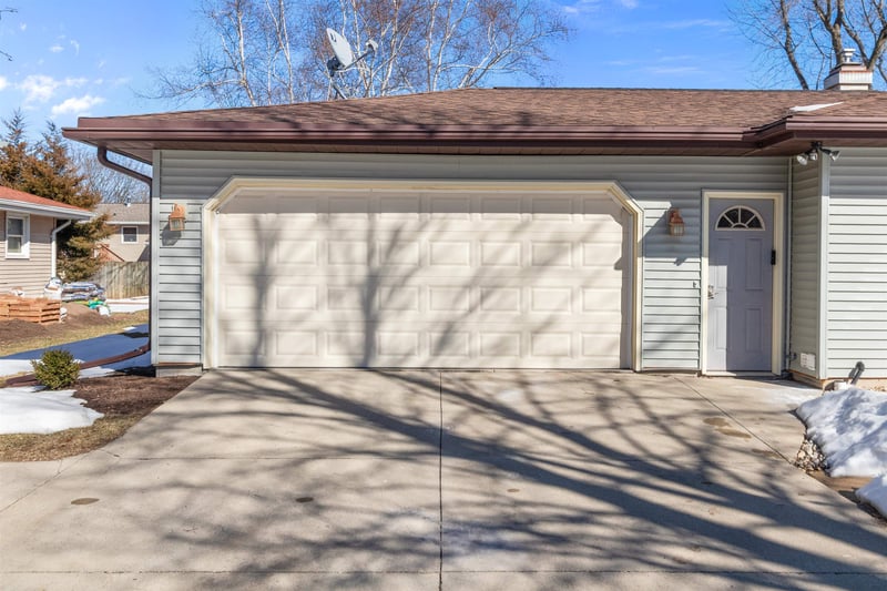 1800 Kasper Dr, Appleton, WI 54914-4769