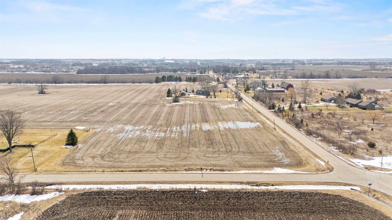 9th Street Rd, Oshkosh, WI 54906