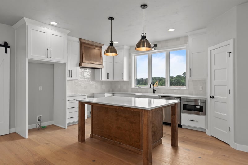 N8872 Galway Ln, Menasha, WI 54952