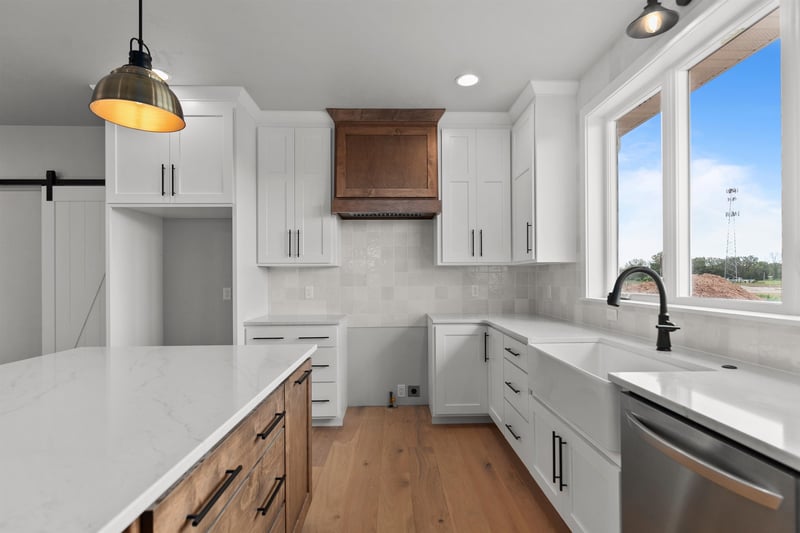 N8872 Galway Ln, Menasha, WI 54952