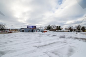 1662 Main St, Green Bay, WI 54302-2629