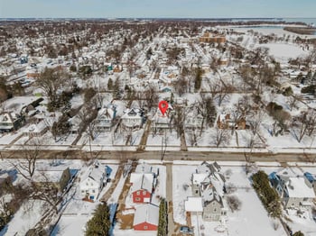 1016 Washington Ave, Oshkosh, WI 54901-5354