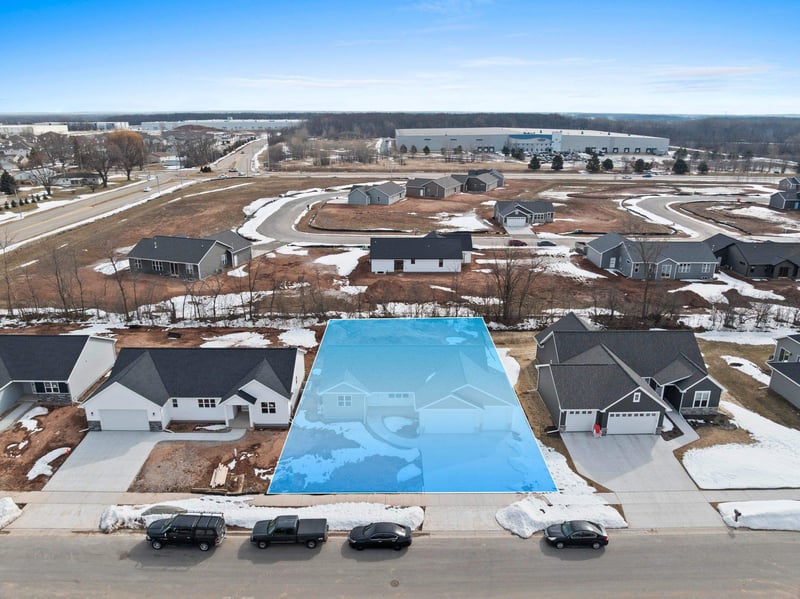 N9272 Constellation Dr, Appleton, WI 54915