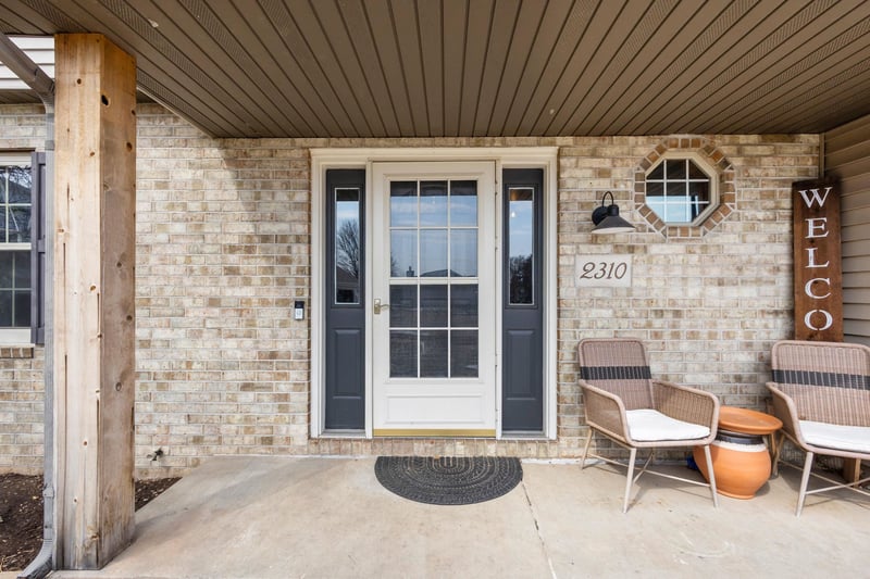 2310 Graceland Ct, Oshkosh, WI 54904