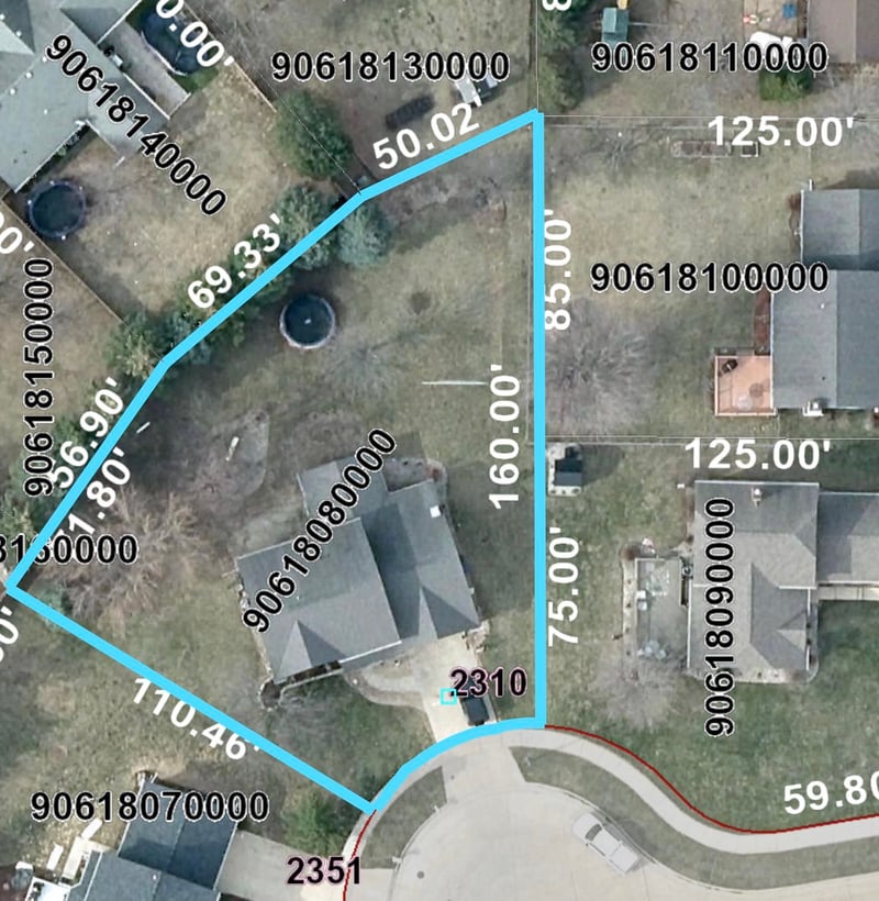 2310 Graceland Ct, Oshkosh, WI 54904