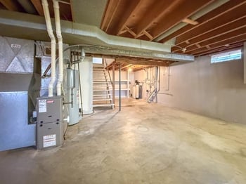 2220 Deer Trl, Green Bay, WI 54302