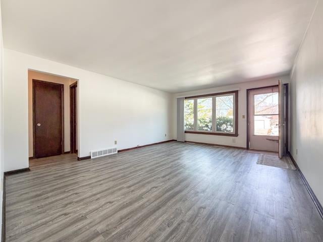 2220 Deer Trl, Green Bay, WI 54302