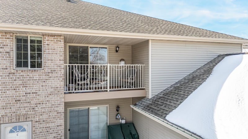 4735 Newcastle Ln #D, Appleton, WI 54913