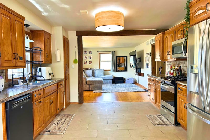 918 Grognet St, Green Bay, WI 54302