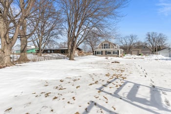 2963 Sunset Point Ln, Oshkosh, WI 54904