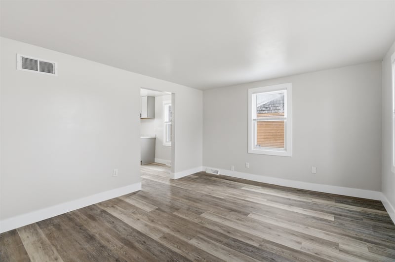 133 Peckham St, Neenah, WI 54956