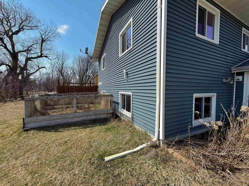 3053 Union St, Eureka, WI 54963