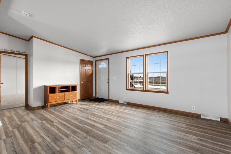 E3512 Krok Rd, Kewaunee, WI 54217