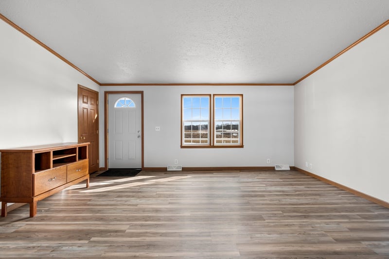 E3512 Krok Rd, Kewaunee, WI 54217