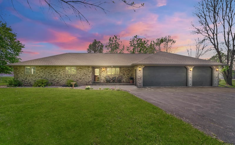 N3893 Vanden Bosch Rd, Kaukauna, WI 54130