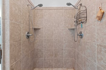 3405 Hawk Ridge Trl, Green Bay, WI 54313