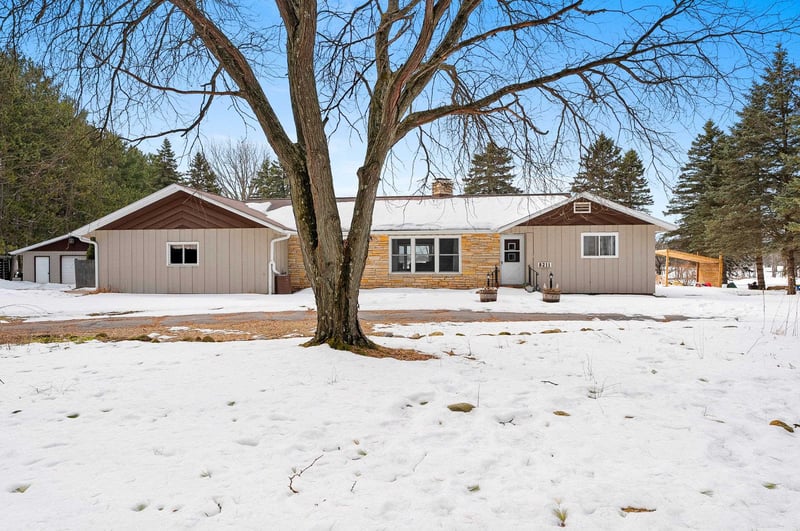 8211 State Hwy 32, Gillett, WI 54124