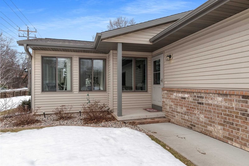 1601 Timber Trl, Shawano, WI 54166