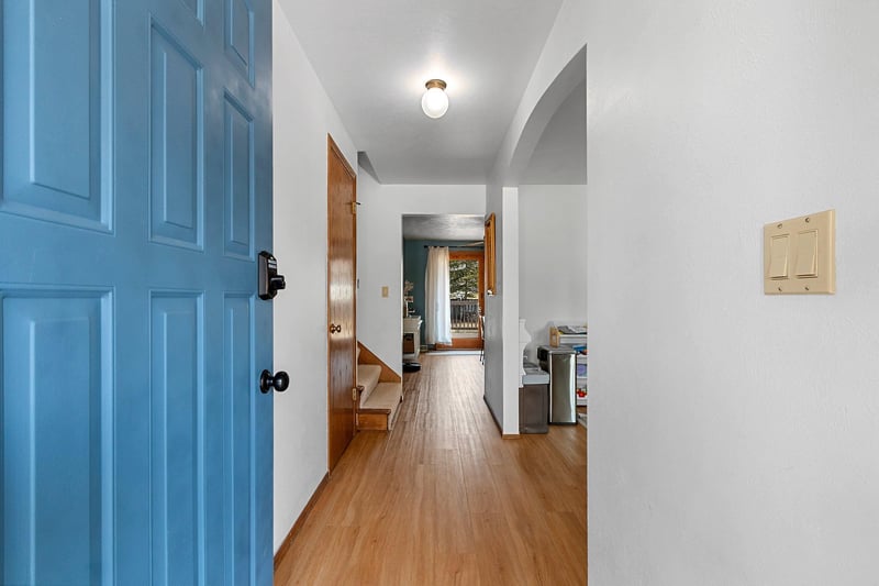 1327 Sandstone Pl, Green Bay, WI 54313