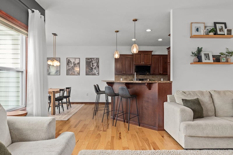 4326 Appleview Dr, Appleton, WI 54913