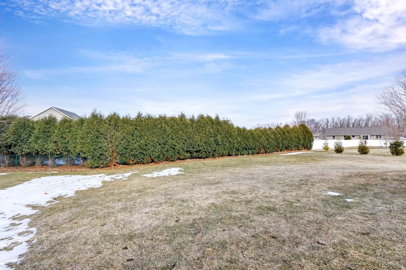 2080 Higgins Hill, De Pere, WI 54115-1686